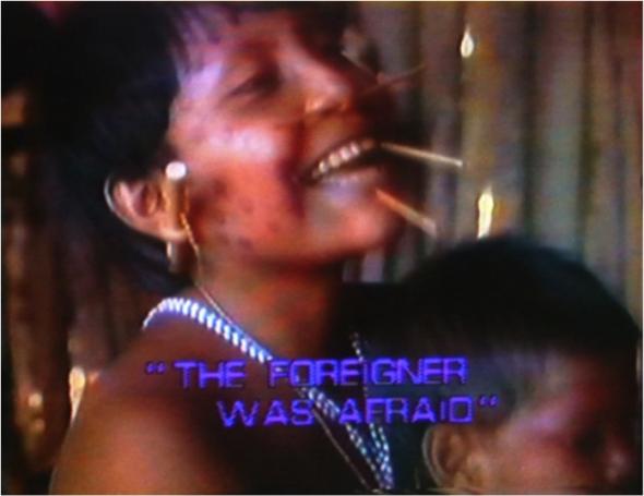 Frame do filme The Laughing Alligator (1979), de Juan Downey. Video, preto e branco e cores, som, 27 minutos. 
