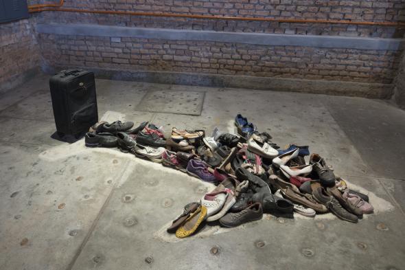 Instalação de Shambuyi Wetu em Museu do Estrangeiro - Sesc Pompeia, São Paulo (2017)