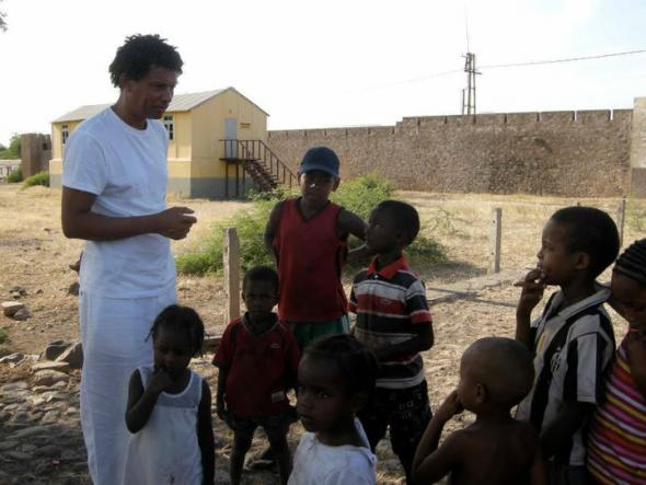 Mário Lúcio no Campo do Chão Bom, Tarrafal em 2010. foto de Marta Lança 