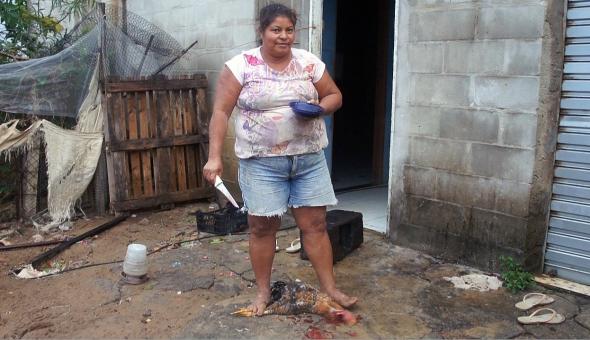 Dona Elza. Comunidade de Degredo na foz do Rio Doce, Espírito Santo.