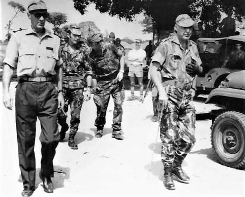 General Spínola, Governador e comandante militar da Guiné-Bissau.