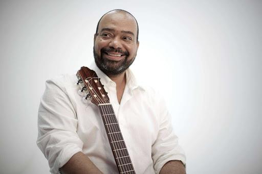 Músico Paulo Flores