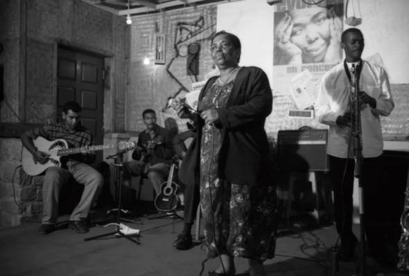 Famed morna singer Cesária Évora, photographed in 1997. Courtesy of Eric Mulet/Lusafrica