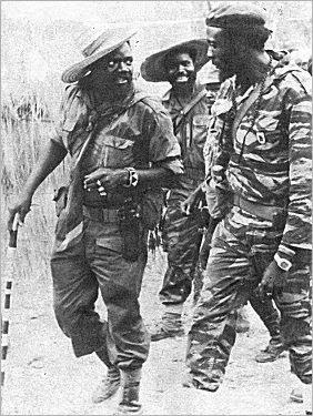 Jonas Savimbi, M. N'Zau Puna e Samuel Chiwale