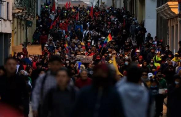 Marcha indígena em Quito, em junho deste ano (DR)