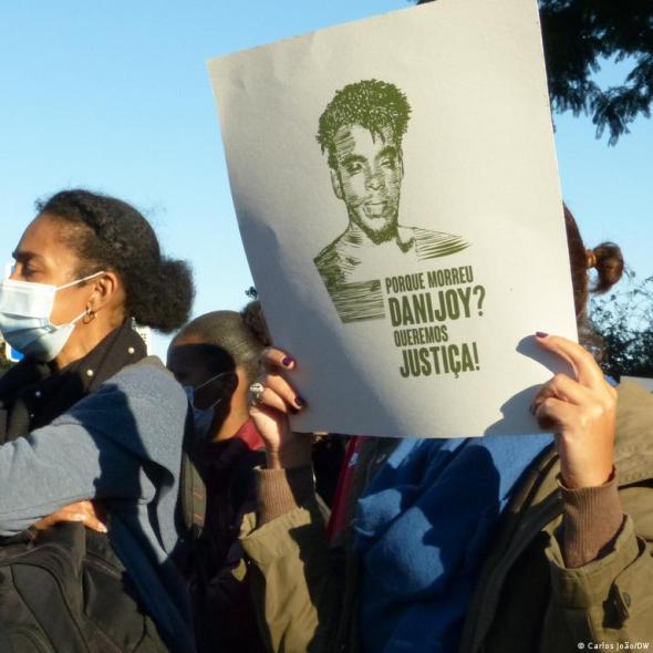 imagem de DW, manifestação solidariedade para com Danijoy Pontes, 6/11/2021.