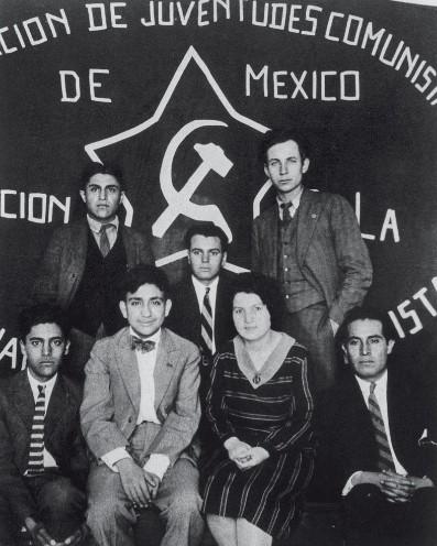 Tina com a Juventude Comunista Mexicana, 1928 