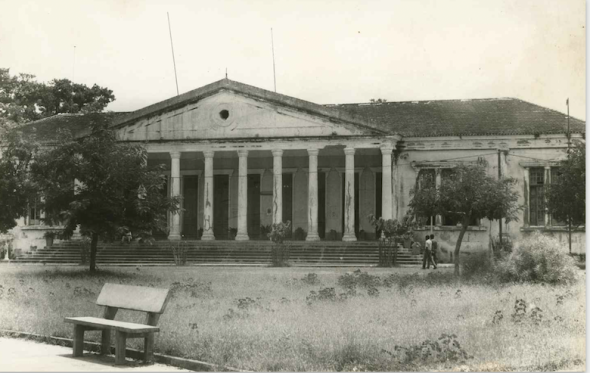 Edifício da Câmara Municipal de Bolama, Instituto Nacional de Estudos e Pesquisa (INEP), Guiné-Bissau, Casa Comum.