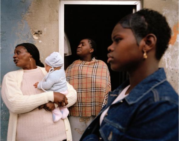  Cova da Moura  Foto Susan Meiselas