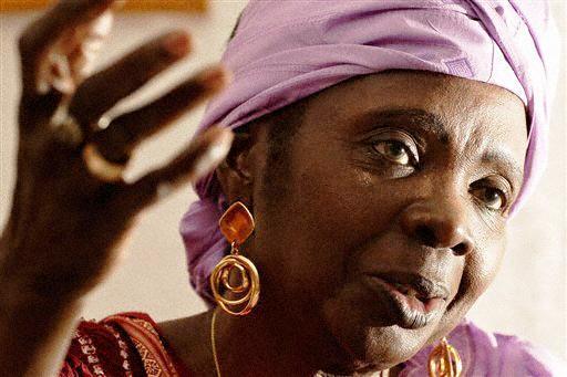 Aminata Sow Fall.  Une grande dame des Lettres africaines. Auteur d’œuvres importantes qui dépassent les frontières africaines, elle s’est également engagée dans la modernisation culturelle de son pays.