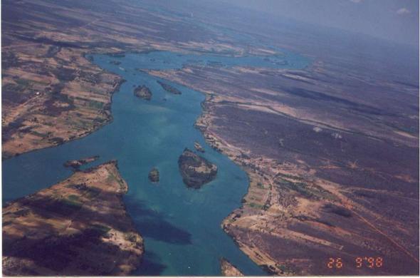 Rio S. Francisco, Brasil