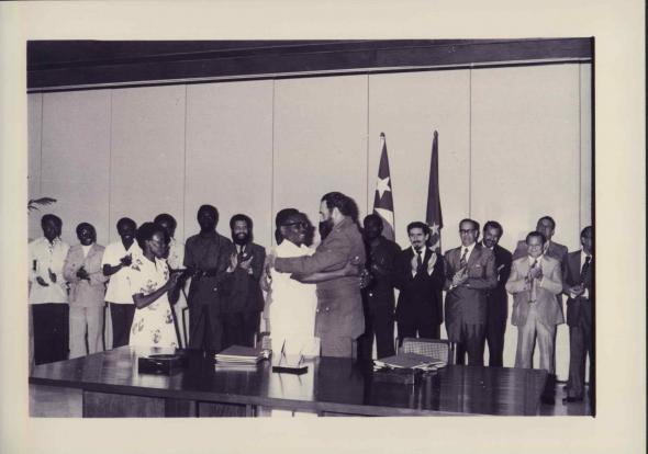 Chegada a Luanda do Comandante Fidel Castro. 23/03/1977