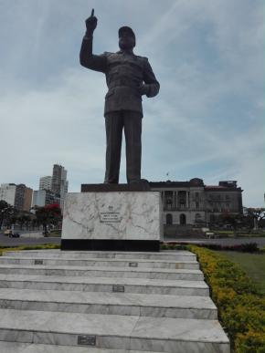 estátua de Samora Machel 