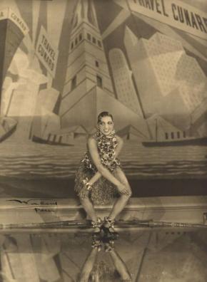 Josephine Baker, Stanislaus Julian Walery, 1926, Gelatin silver print, National Portrait Gallery, Smithsonian Institution.