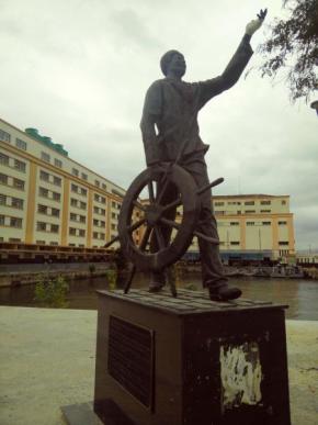 Estátua em homenagem a João Cândido, no centro do Rio de Janeiro. Foto de Luís Leiria