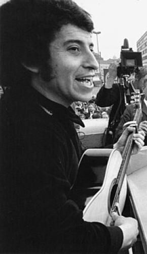 Victor Jara foi fuzilado poucos dias depois do golpe militar (DR)