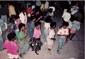 Baile Funk, anos 80. Fotografia de Hermano Vianna.