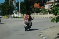E nasce-me um monólogo por cima da moto 