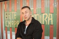 «Temos direito a outro tipo de cinema», entrevista a Basil da Cunha sobre 'O Jacaré' e a Reboleira